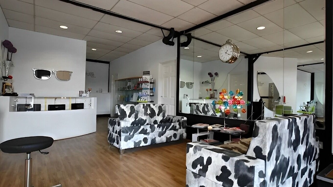 0b015f6e-bdf4-4baa-a02a-367b5430f846-thehairandbeautybarn-gb-england-reading-fresha-8614926