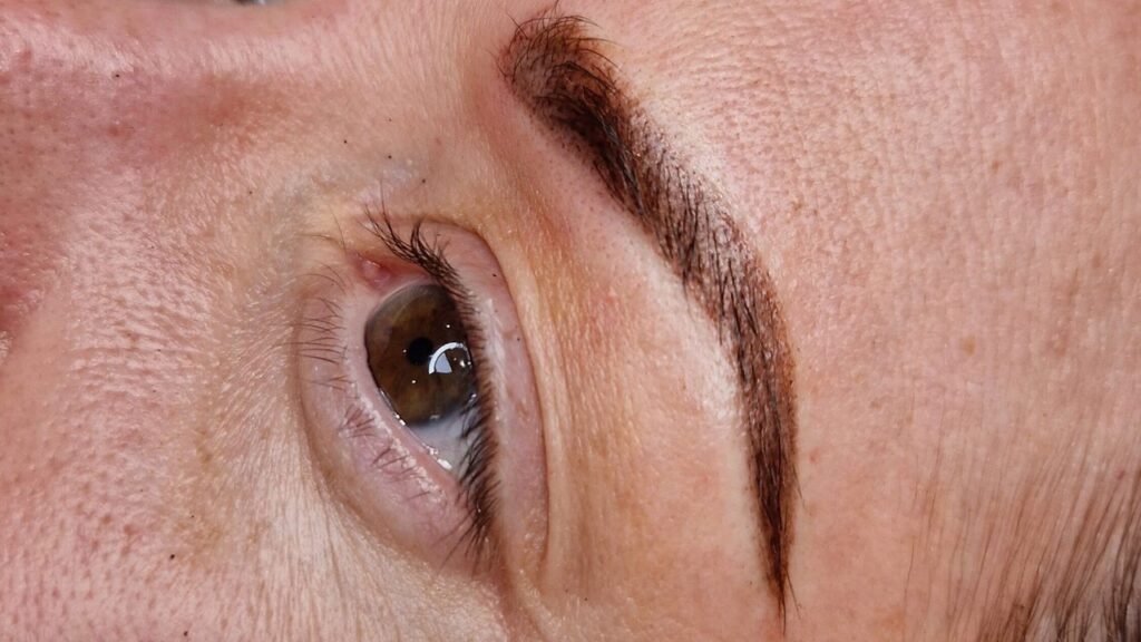 0bb38cdf-ec5e-41d0-b64c-e2129640f4de-4946061