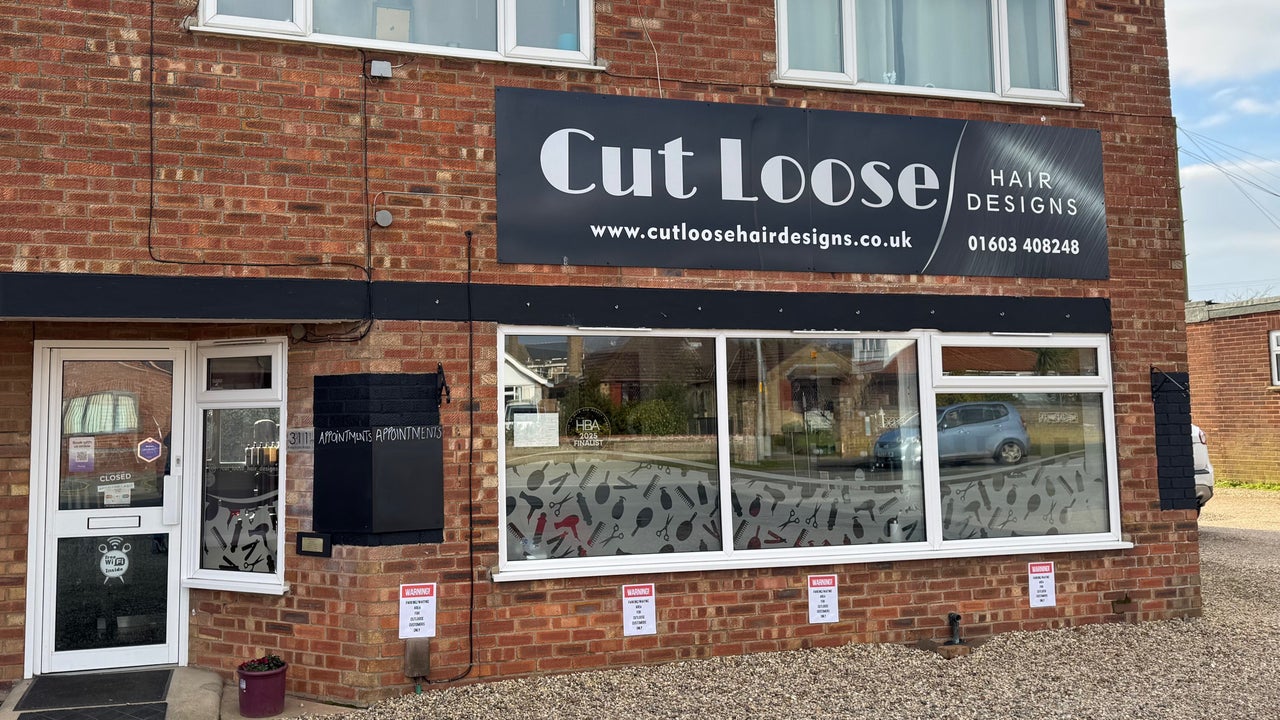 0bcb6f64-553e-419e-986d-feaab8e5bd8e-cutloosehairdesigns-gb-england-norwich-hellesdon-fresha-5288421