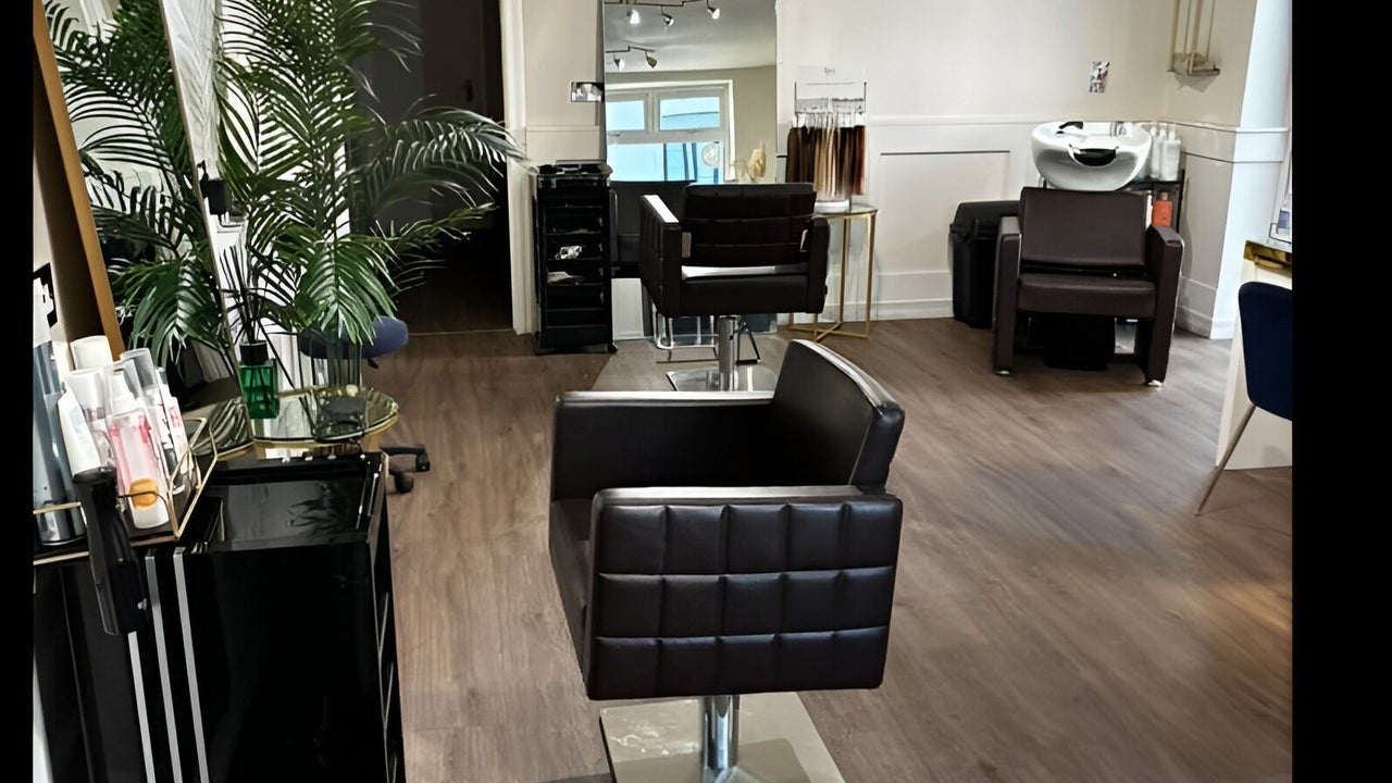 0c4dd2ea-30da-4ebf-82be-6f9d8441ae77-blendbeyondbeauty-gb-england-baldwinsgate-fresha-4851812