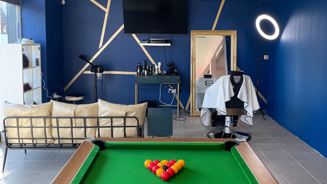 0cd7896c-1cb1-49c3-abf7-db43ec72913e-blurredmbpeterculter-gb-scotland-peterculter-peterculter-fresha-2703758