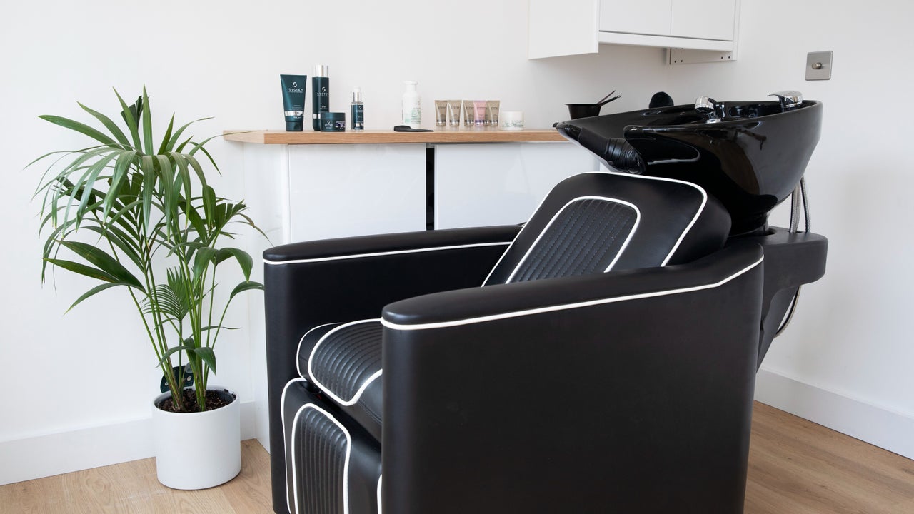 0dcae1d9-f3df-4906-9241-8601ba24fd1a-vthairbeauty-gb-england-aylesbury-fresha-6095352