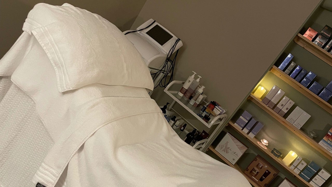 0ef503b7-dafb-42c1-a155-accd2fa0c28e-amyelizabethbeauty-gb-england-shaftesbury-fresha-6892239