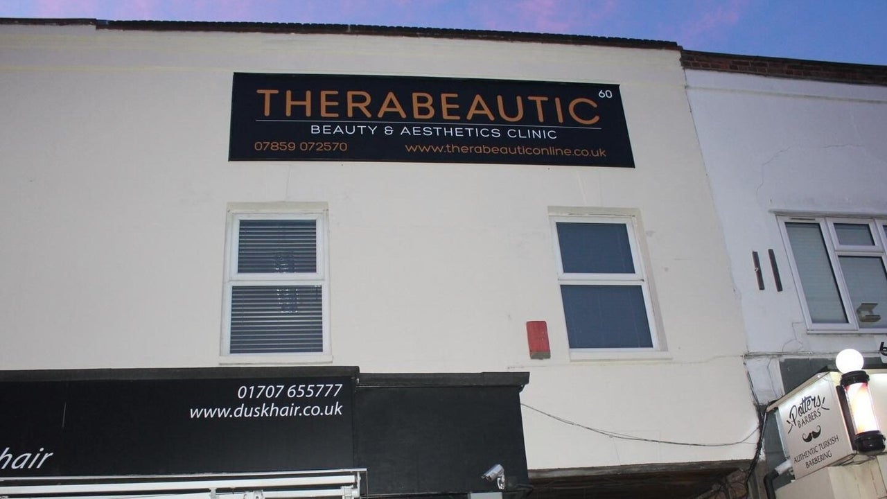 0f1d65cd-772e-42a7-bdf5-95ffcc1d267a-therabeautic-gb-england-pottersbar-fresha-9868217