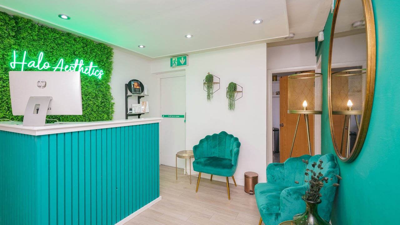 0f216e8d-09d6-4cca-8fa8-5918047f6e79-halohealdgreen-gb-england-healdgreen-fresha-1623099