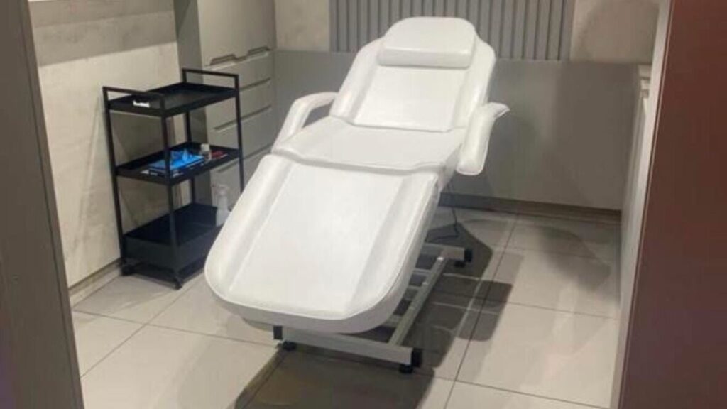 0fc91b22-b60d-43ac-8f40-0ea543c2e5e3-jadiewestwoodpermanentmakeupandbrowartist-gb-england-castleford-fresha-2851353