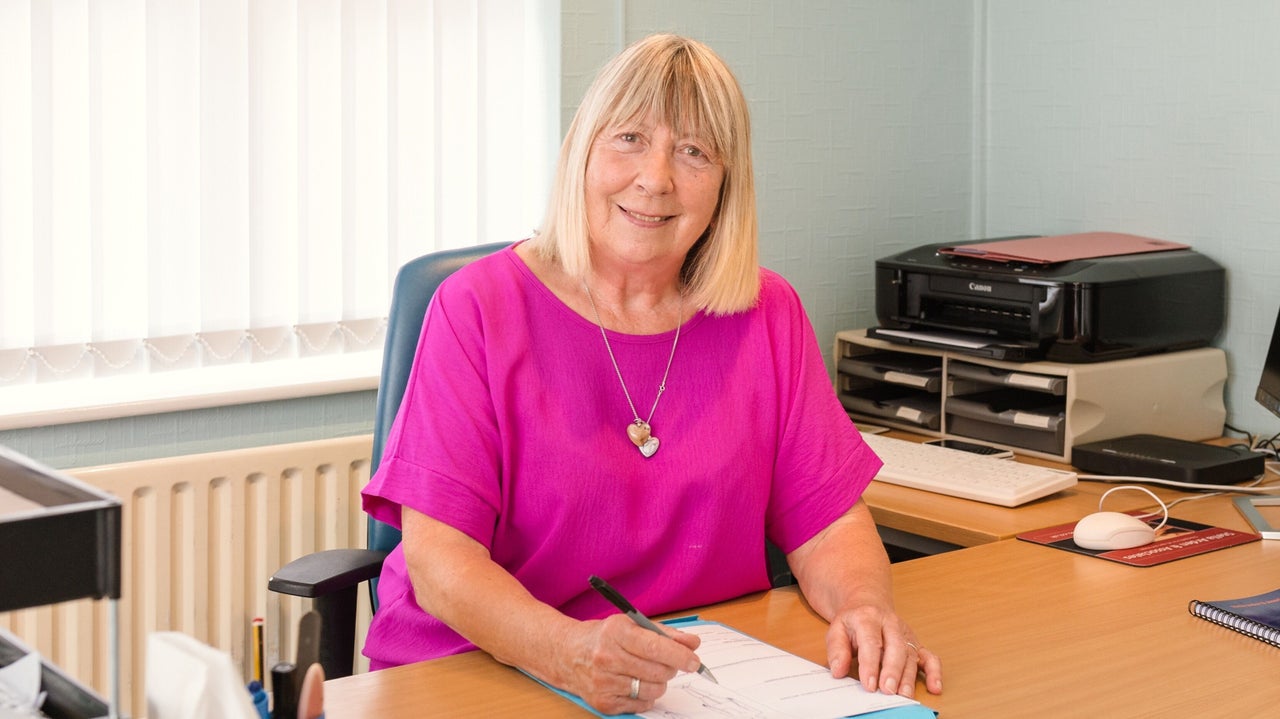 10627b39-6914-4eb7-9055-60870c98cf43-lstellaardenandassociateslouth-gb-england-louth-fresha-5834015