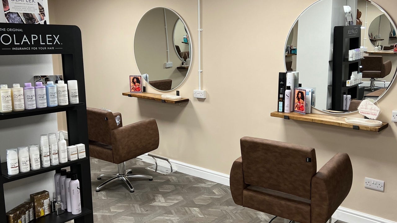 10a2708c-1a5c-46f0-9324-3f490e9e9e0c-halohairboutique-gb-england-shepshed-fresha-8674631