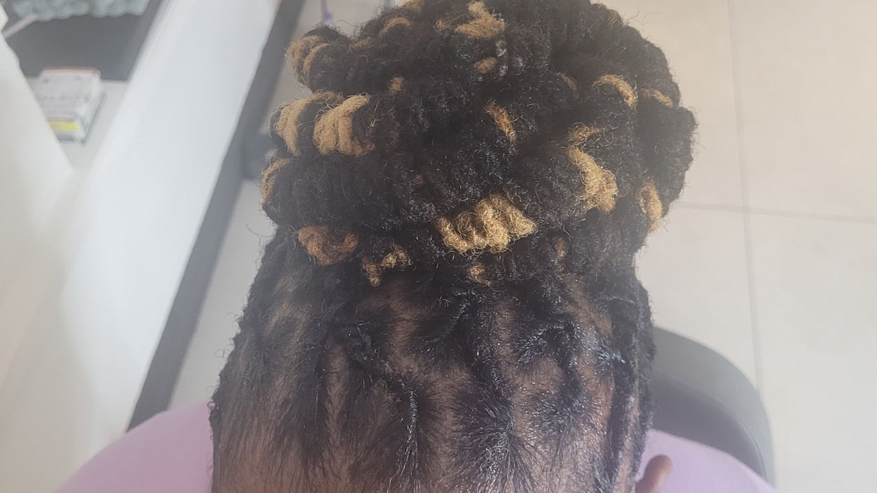 10fd651e-a68e-45b3-9b75-ca6105294db1-benettasafro-europeanhairdressing-gb-england-huddersfield-fresha-7633677