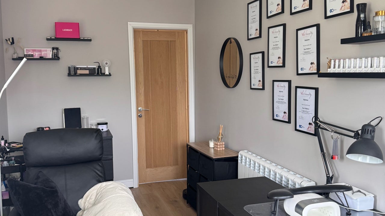 110c4d2a-2ff8-45e4-8e20-6e9faca96d47-bellabeauty-gb-england-bowerhill-fresha-2081865