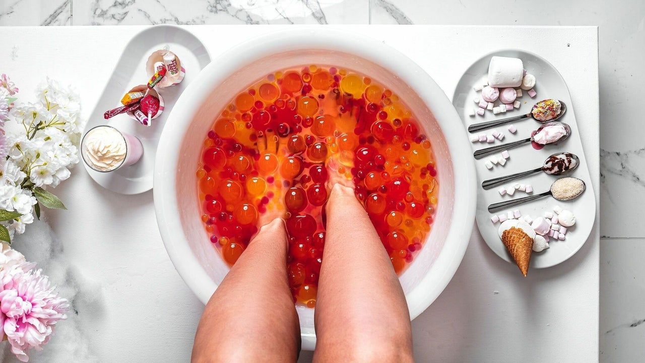 115fb215-1db9-4043-8da7-9fb7a440e548-1598188