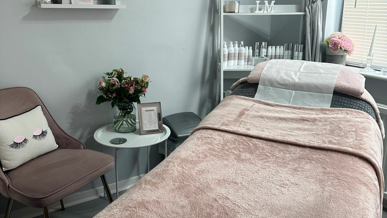 1236e84f-bd6c-4aa1-9f98-4d5b46fc82e5-lmnaturalbeauty-gb-england-sileby-fresha-4653170