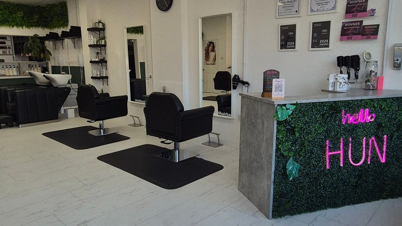 1361de70-6f6a-42f6-a583-1d8c19cfe69a-hunhairbar-gb-england-upminster-cranham-fresha-1495133