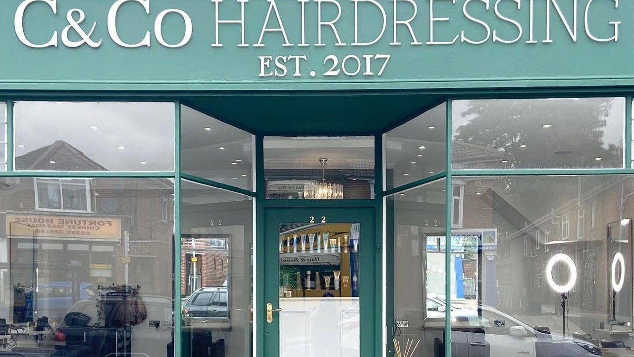 136de828-d9d5-46ea-9a36-aea47f705afe-ccohairdressing-gb-england-portsmouth-drayton-fresha-7693665