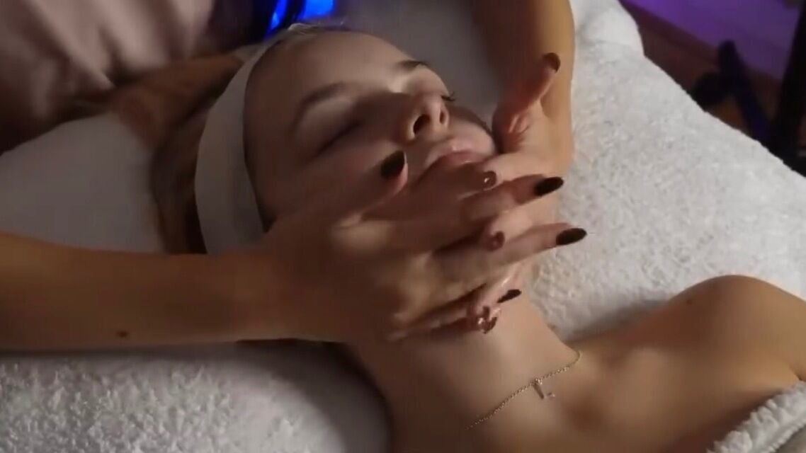 13c2fbd3-2940-42b9-a4a9-688c32c61675-afterglowbyliv-gb-england-worsley-walkden-fresha-9144712