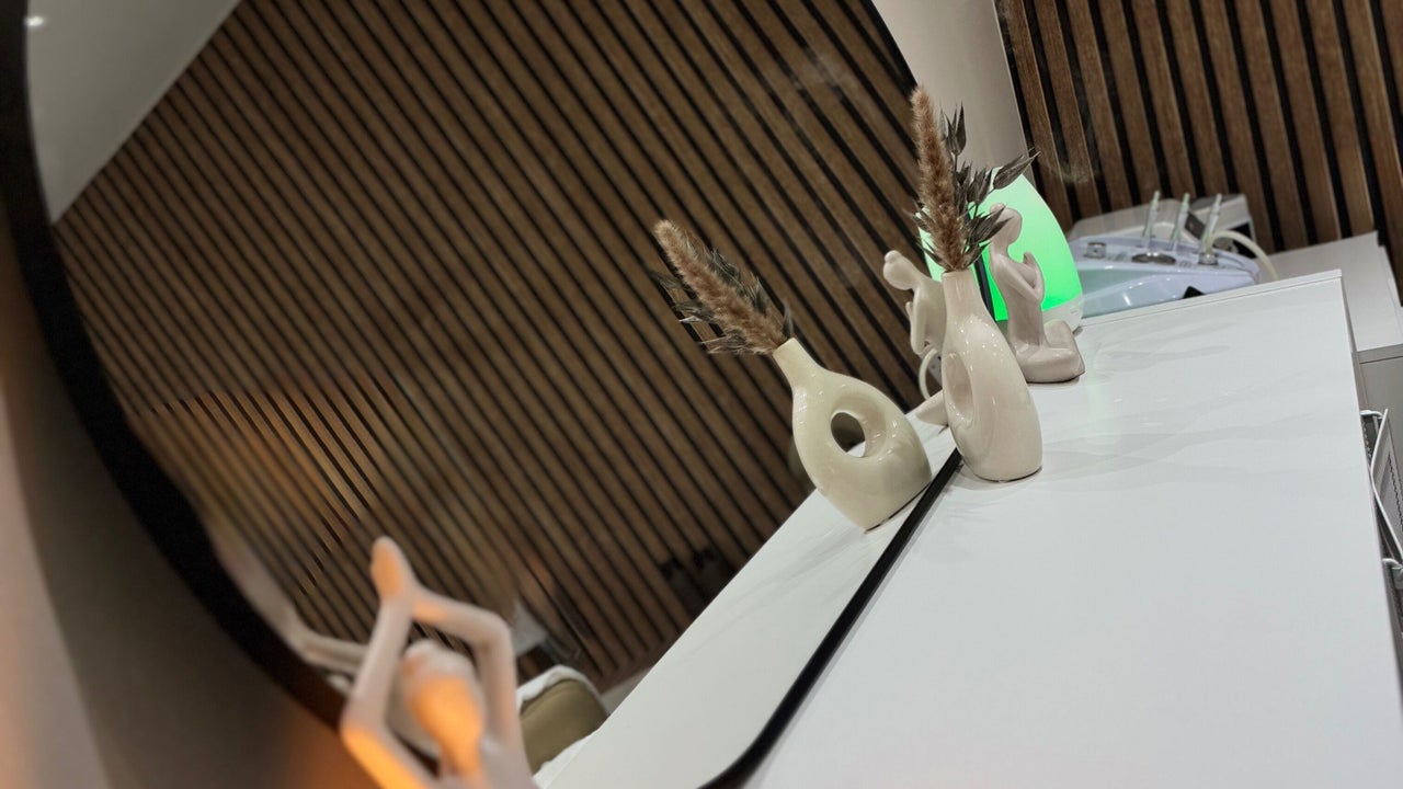 13e4b8c2-0a69-4bd1-9164-622a58a3a8f4-leyabelleestheticclinic-gb-england-barking-fresha-3416893