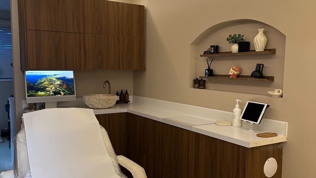 143917b6-dcf9-4746-8672-882e5b119d38-nadiaskinandaesthetics-gb-england-stoke-on-trent-hanley-fresha-4992565