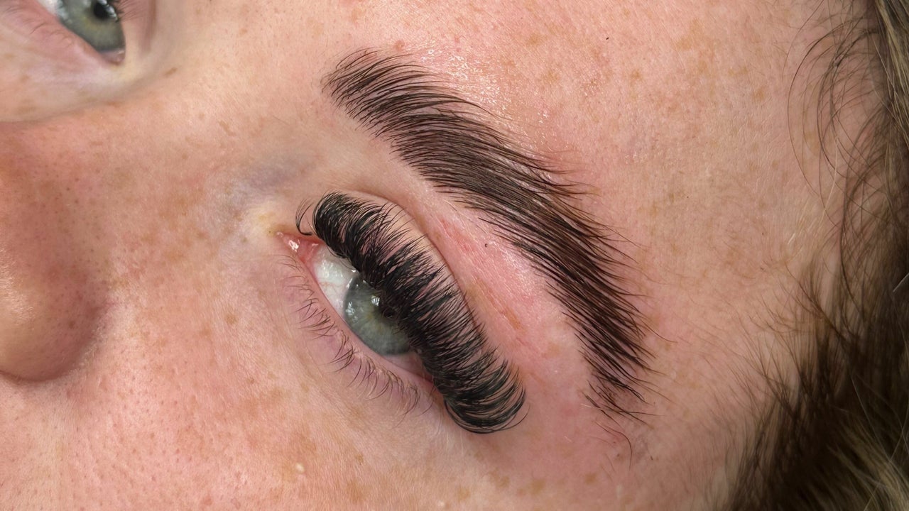 1511bb46-da2d-4949-bc6e-0a23b5b9eefa-lashesbysophh-gb-england-liverpool-oldswan-fresha-2797820