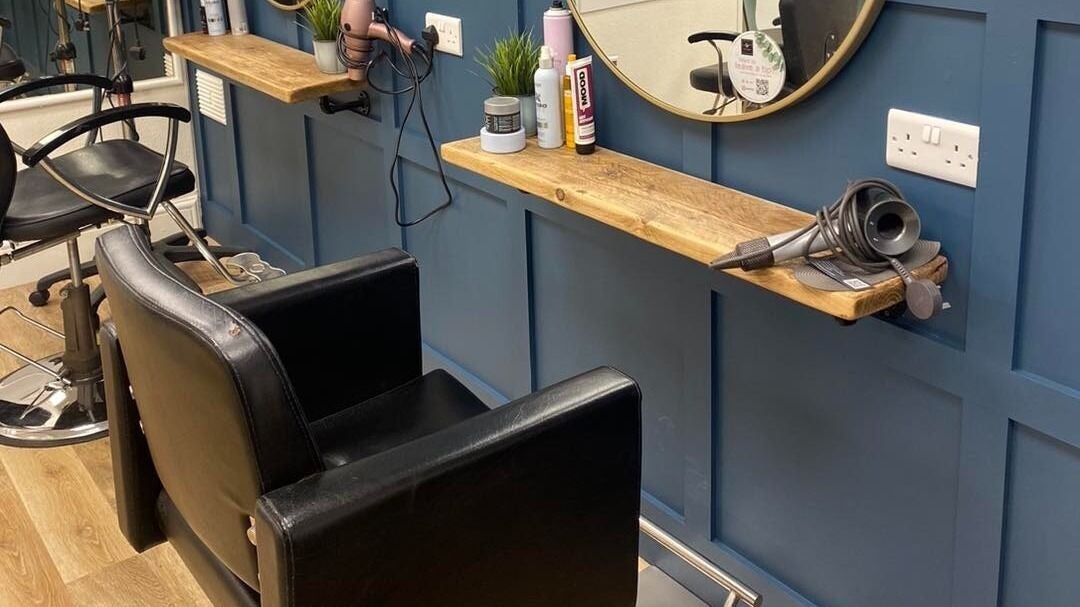 168e539a-4f4d-49e4-a603-b07c76e4d239-tarapetershairdressing-gb-england-seaton-fresha-3314494