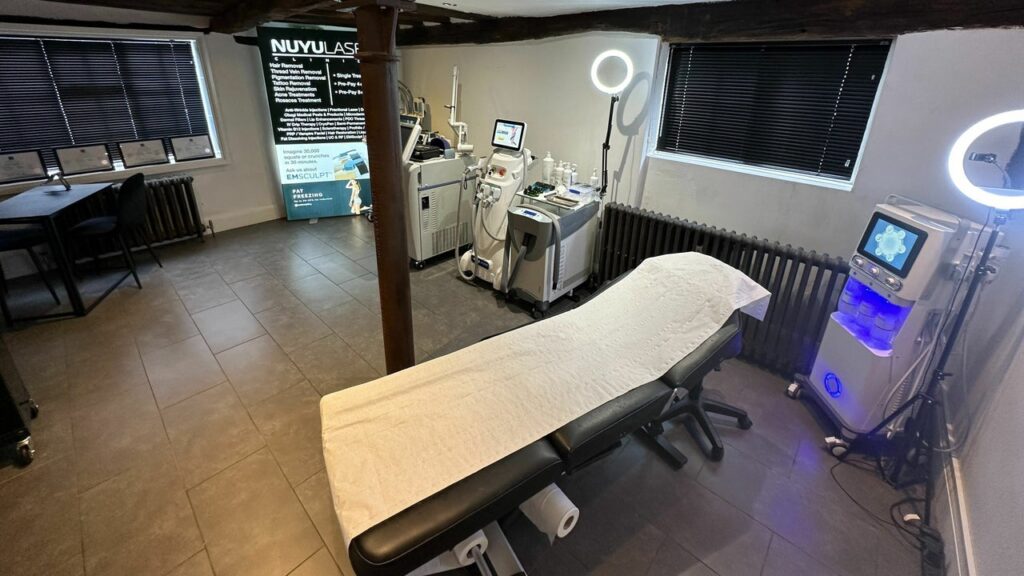 17c49d29-8f31-4315-a110-04352ded219e-nuyulaserclinicsaesthetics-gb-england-lichfield-staffordshire-fresha-4541191
