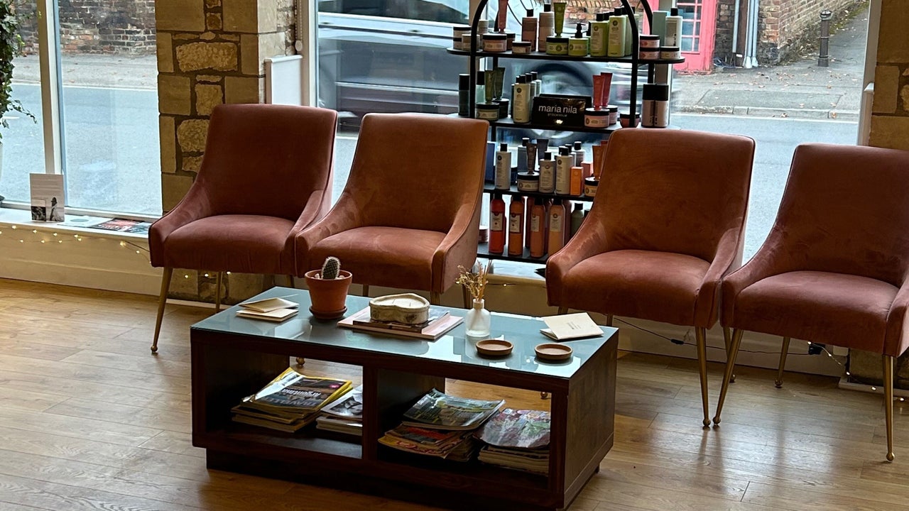 18631dd7-5580-4631-a1f2-4261ead4d142-cherylpricehairdressingprestbury-gb-england-prestbury-fresha-4670843