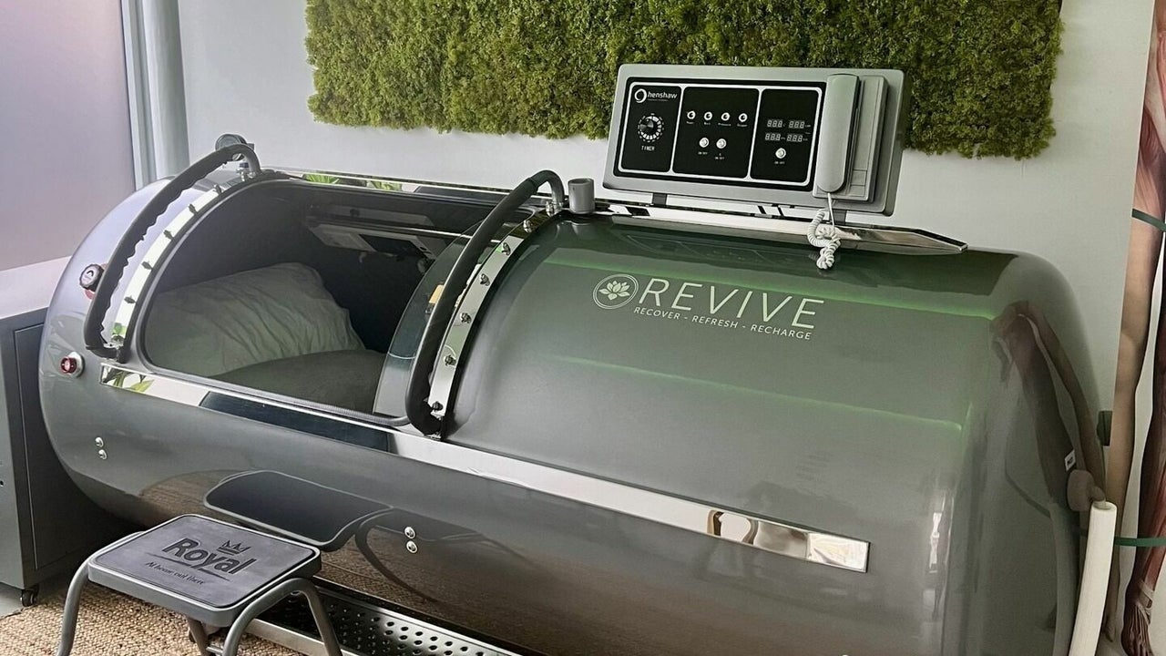 18f83291-08a8-4935-842d-04e1b3c6e444-revivesouthsea-gb-england-portsmouth-southsea-fresha-1583196