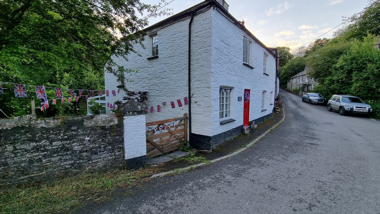 19146323-9bd4-4a16-b6c9-55461a052cb7-9949585