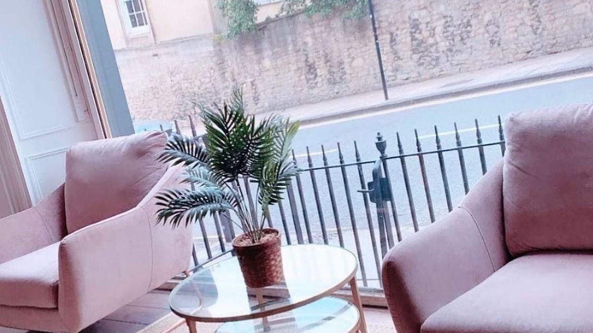 197c1841-be63-4d15-ba51-a70555575b5a-jkprofessional-gb-england-trowbridge-fresha-2371055