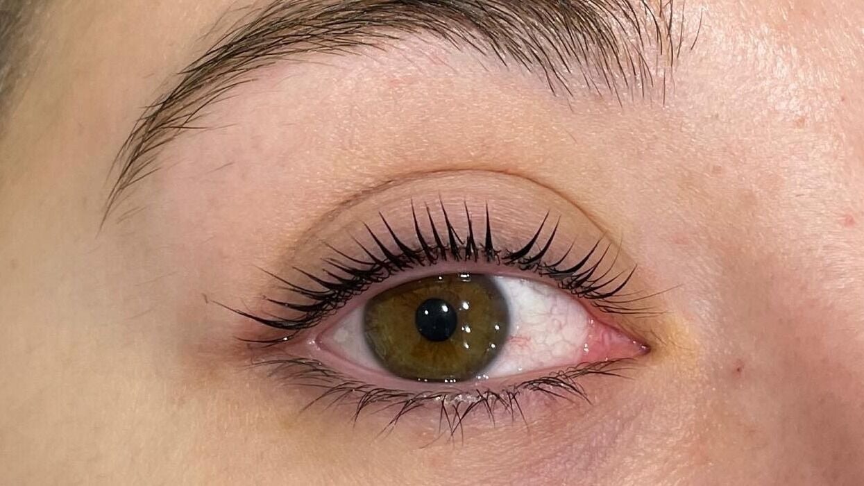 19b121b4-2f5f-4b18-bf40-1962d0a3e770-deesbeauty-gb-england-chineham-fresha-2258953