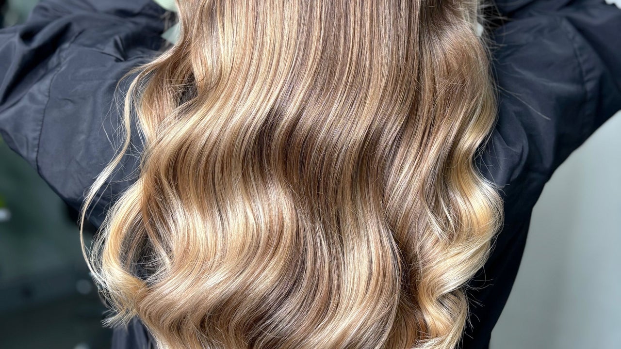 19e19353-688d-4d77-a44d-d8b98af8571a-twinninghairbeauty-gb-england-luton-fresha-9415626