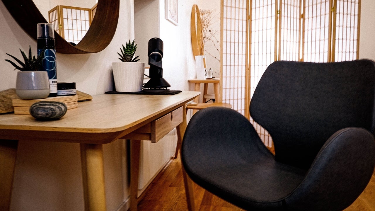 19ef4a8d-2d8f-4aba-be2b-65cee1bedfe4-hairds-gb-scotland-carradaleeast-fresha-4679906