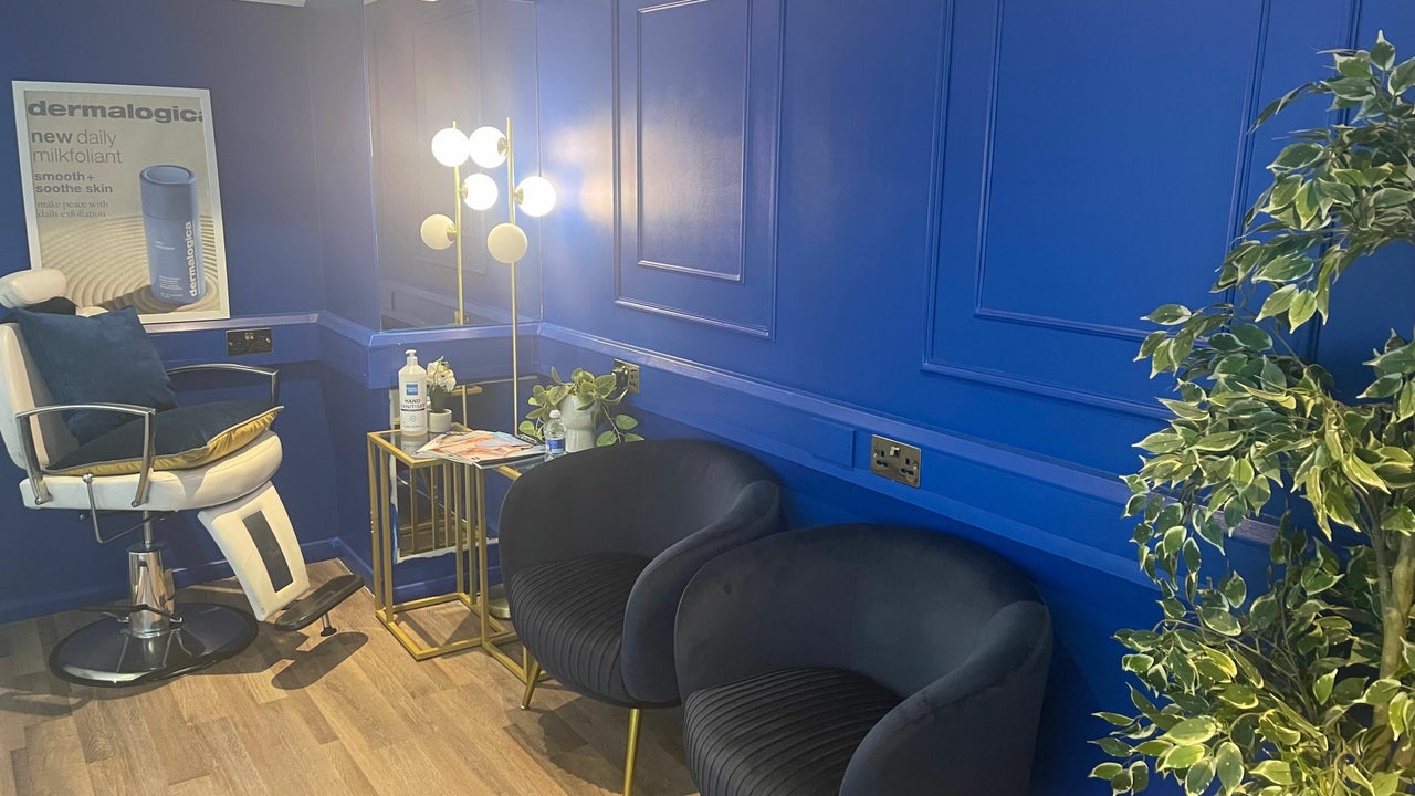 1a239cbd-31e1-4183-9e70-79f05371bd37-waxandbrowsbymina-gb-england-london-fresha-4119858