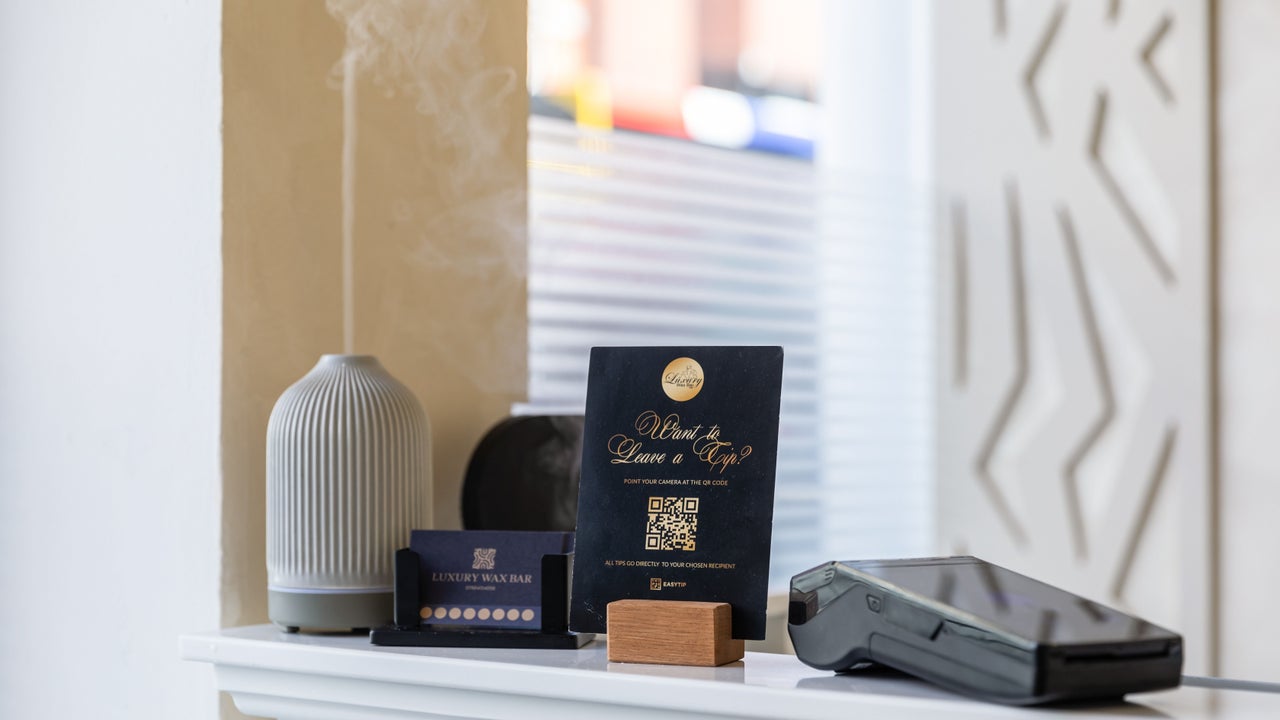 1af149fc-f3db-4711-8494-646385e18102-luxurywaxbar-gb-england-london-temple-fresha-5174008