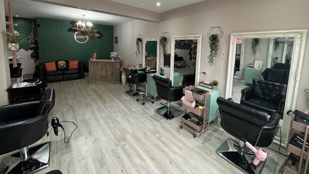 1b7169c9-05be-47fe-a87e-8e0ba03bf73e-winnieshairdesign-gb-england-newcastleupontyne-walkergate-fresha-2031186