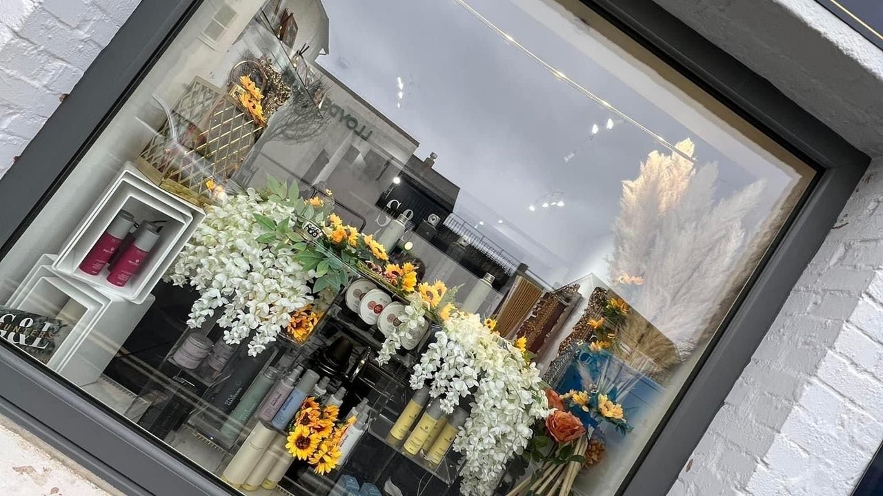 1b806547-e886-469a-9f56-5282e3768a44-hunterbysandl-gb-england-honiton-honiton-fresha-1689933