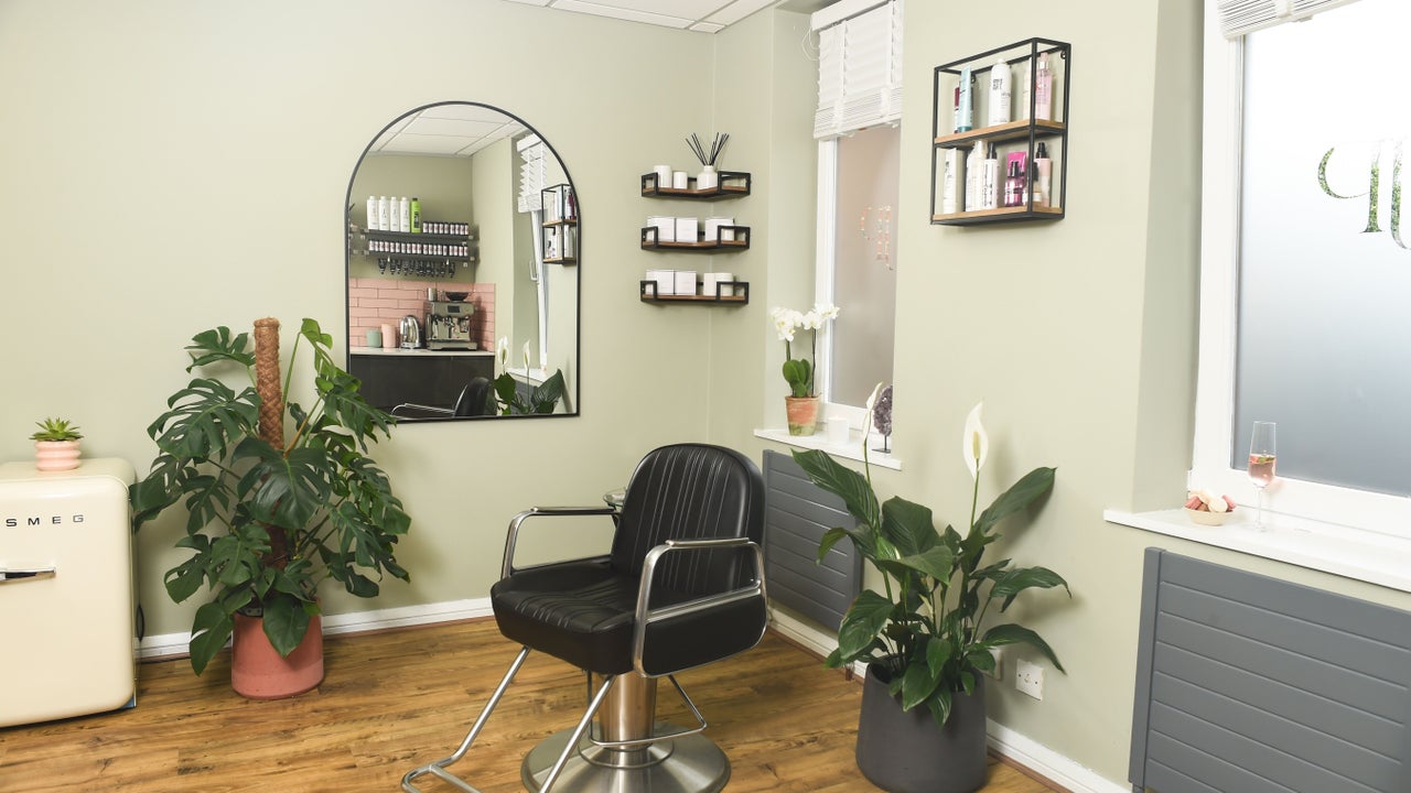 1bde1ccd-2f1b-4f75-ab45-6656a0317952-joepricestylist-gb-england-marlow-fresha-8218608