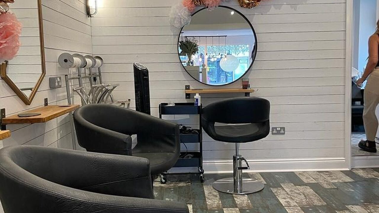 1c1f4cec-0a2d-4516-9306-5008d6d45cad-prettymehairandbeauty-gb-england-derby-mickleover-fresha-8984055