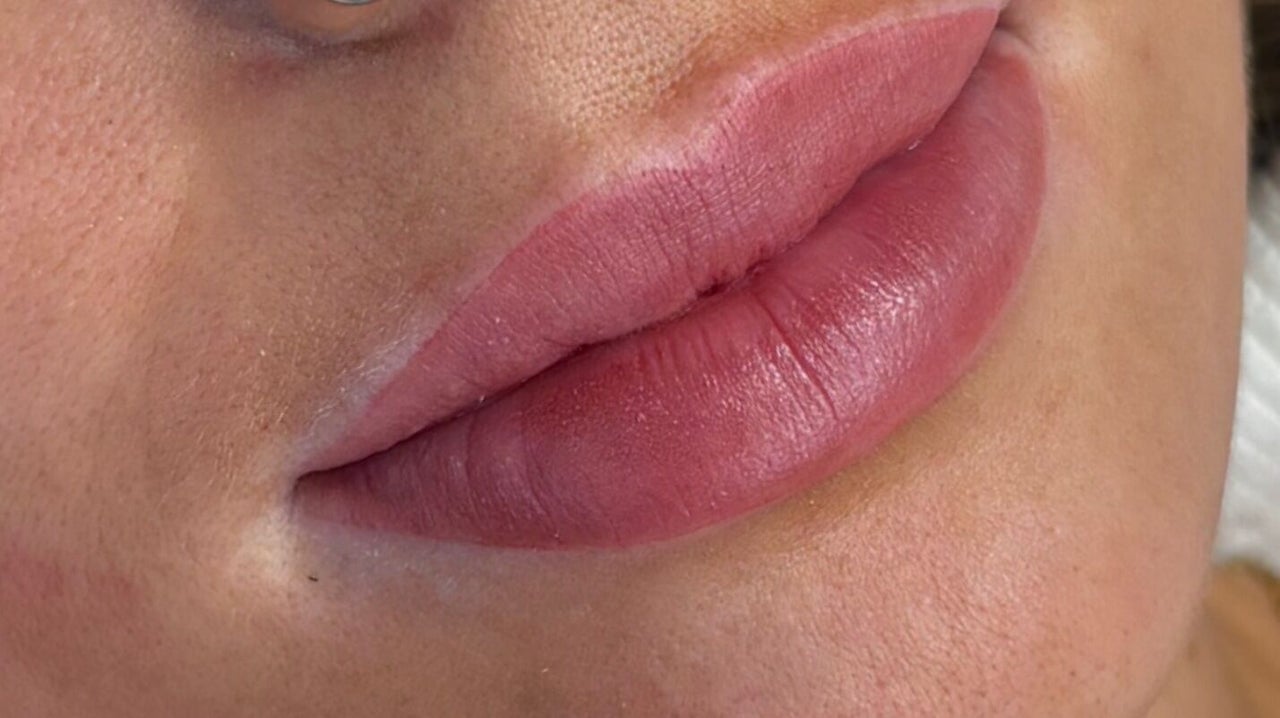 1c200bf1-e37a-4fd6-9eca-011723f3827b-clinic93-eleanorpmulash-gb-england-longlevens-fresha-7615604