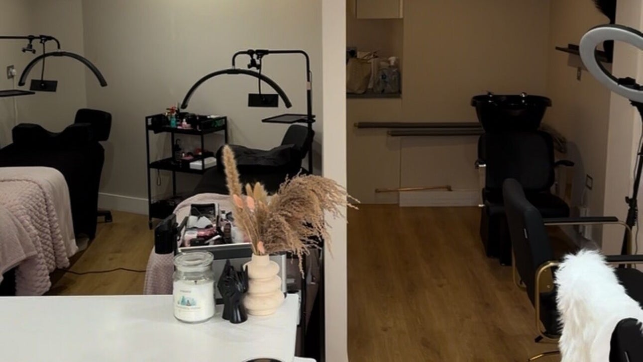 1d1e9228-1748-428e-b8e3-7cd258a2c684-thedollhause-gb-england-bournemouth-boscombe-fresha-8792158