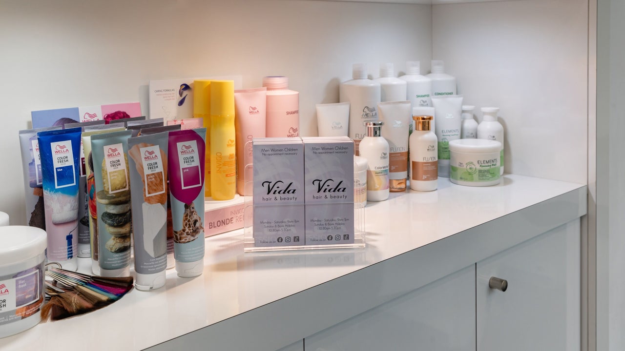 1d4912cd-aaf2-44a9-9062-dbc0ea541e28-vidahairbeautyilford-gb-england-ilford-fresha-9207817