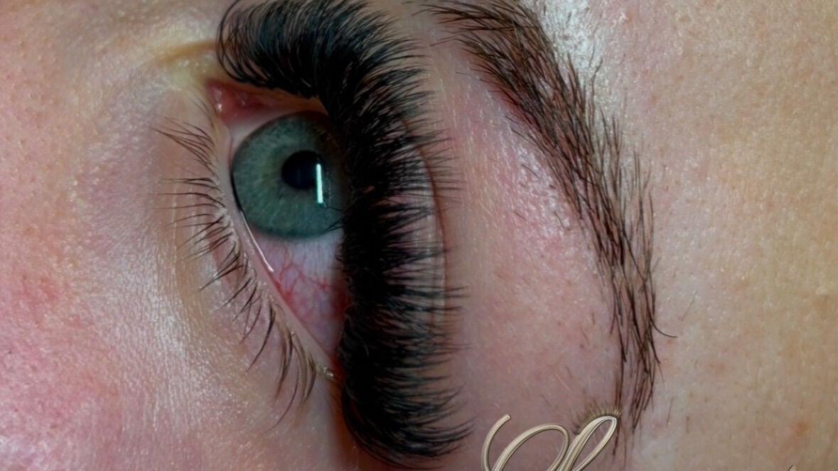 1e6dc69f-2c0b-4f18-8d5c-ed30b1032f9a-lashedbycaitlyn-gb-england-chelmsford-fresha-5211771