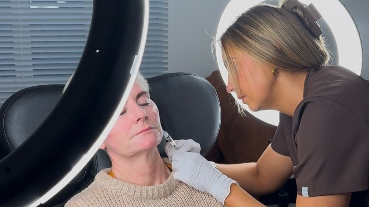 1e9afc15-d4b5-430f-b79e-b1bda4bf477c-theaesthetictouch-gb-england-colchester-fresha-2139957