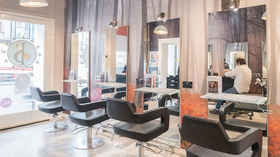 1fb016b3-a80a-4db2-8bb6-d4a70f8abcd2-iainstewarthairdressingltd-gb-scotland-paisley-fresha-6094712