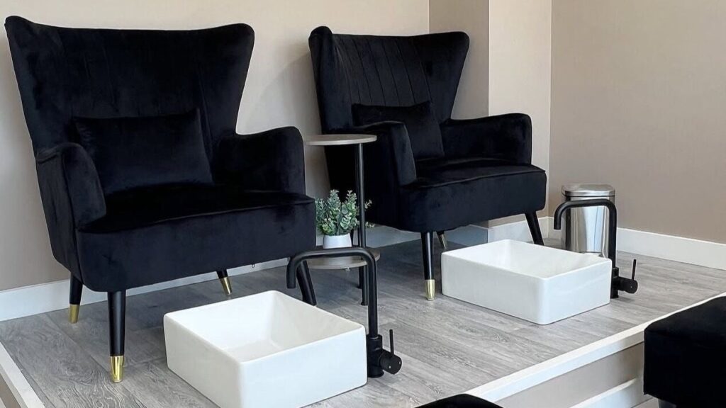 1fc3dcce-c403-47ad-8e09-bf4c54297b72-harmonybeautylounge-gb-england-bath-fresha-2815000