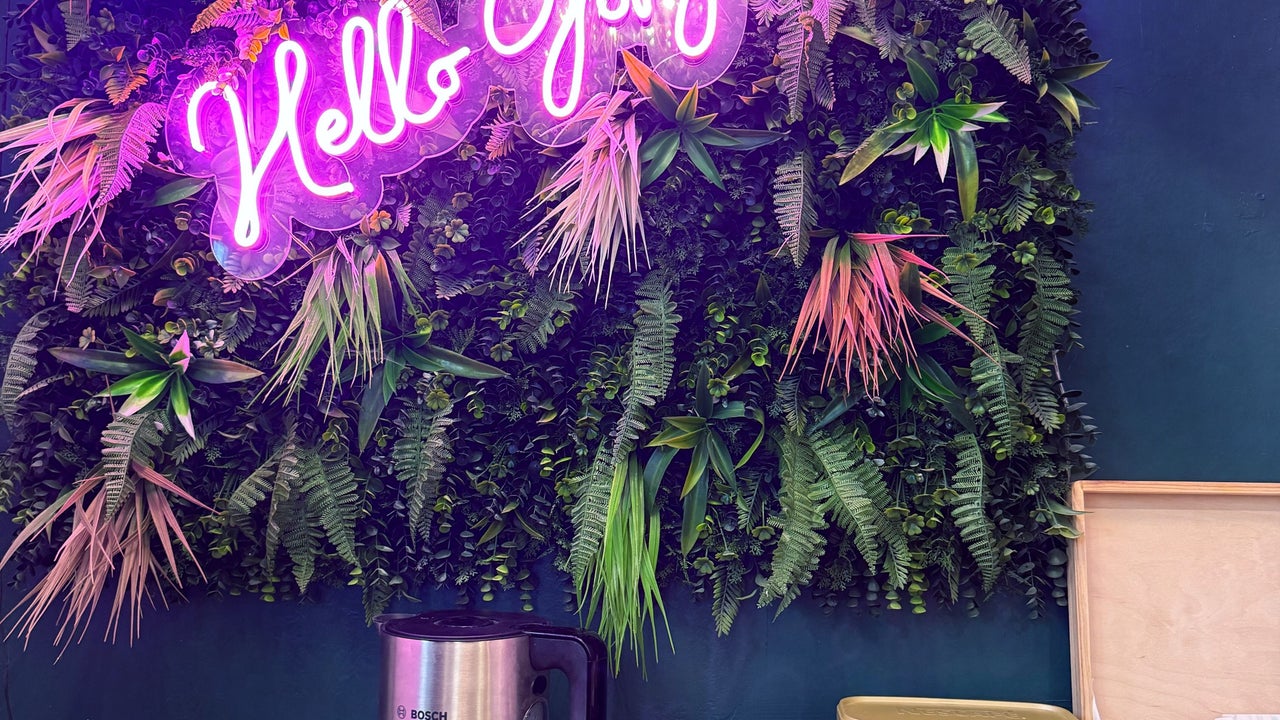 201fc93a-5c32-425f-bc19-aad94a17e3f6-cuttingedge-gb-england-rushden-fresha-2950088