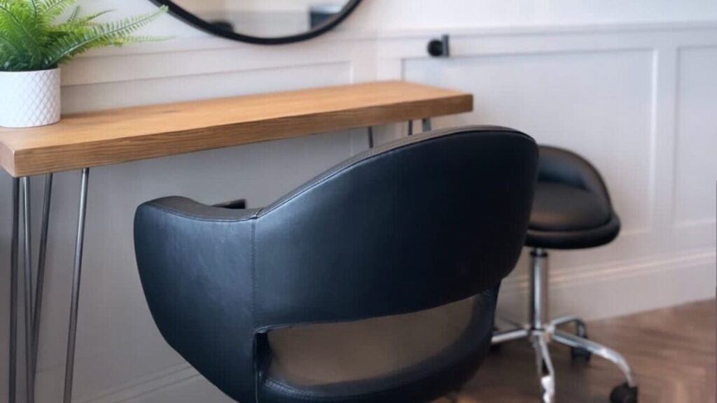 20694c94-c6f4-4ae4-b178-24531938c5e8-amyatthirteen-gb-england-swalwell-fresha-2031052