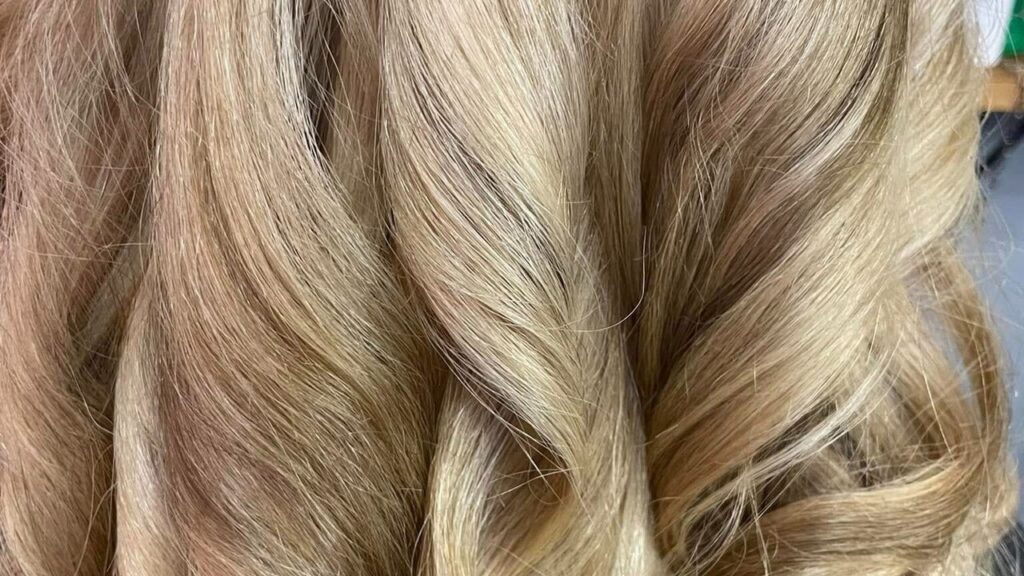 21906c70-4672-4ff6-8f17-8aaf890dd366-colourshairandnailsltd-gb-england-mountsorrel-fresha-6405893