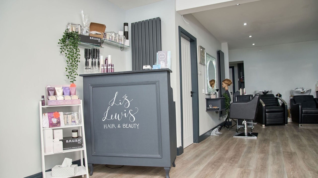 22197f84-57cf-46f7-8611-e5b992293028-lizlewishairstudio-gb-england-chorley-fresha-2432823