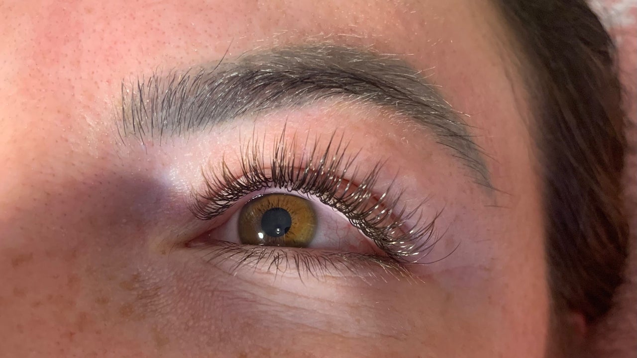 2253901b-338e-4106-ad50-93f2e8ff36ba-baillieslashes-gb-england-whitleybay-fresha-1167214