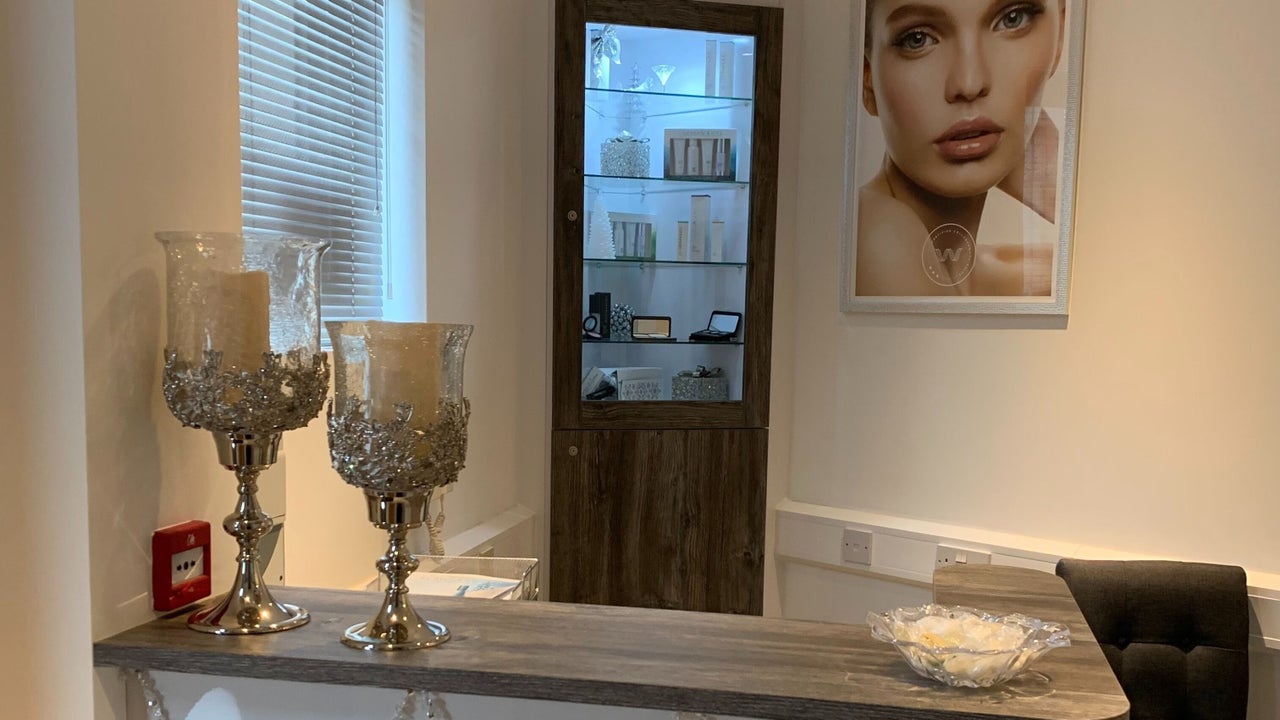 2254b8ac-7a09-4978-a743-448f5a7fd5ba-lisatwiggerpermanentmake-upadvancedtherapies-gb-england-nottingham-fresha-5124266